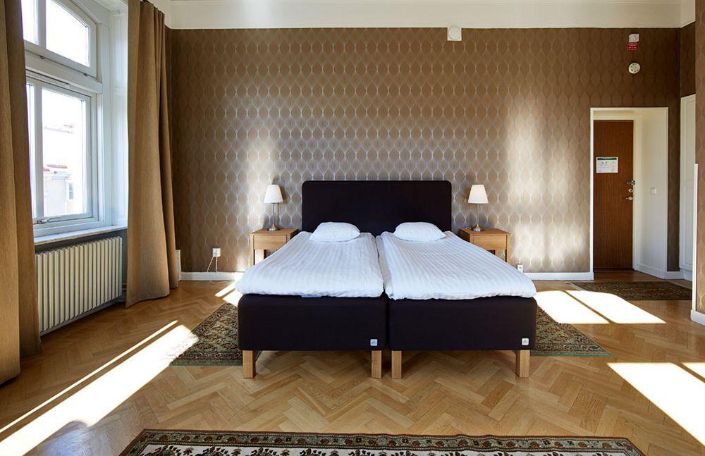 First Hotel City אסקילסטונה מראה חיצוני תמונה