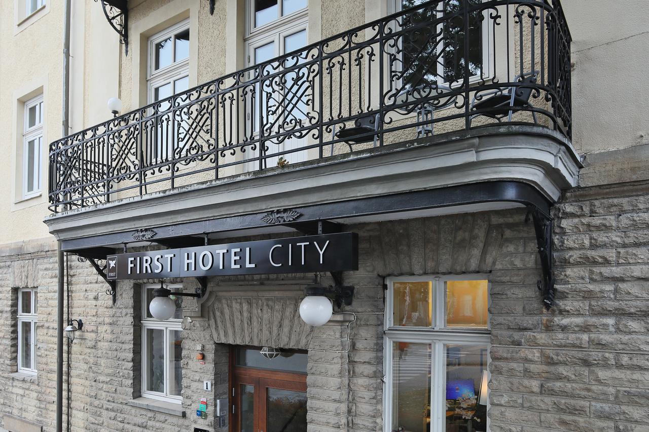 First Hotel City אסקילסטונה מראה חיצוני תמונה